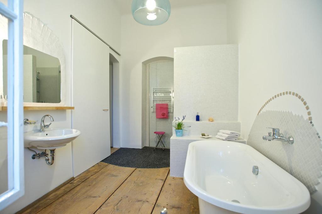 Wohnzimmer Krems an der Donau Phòng bức ảnh